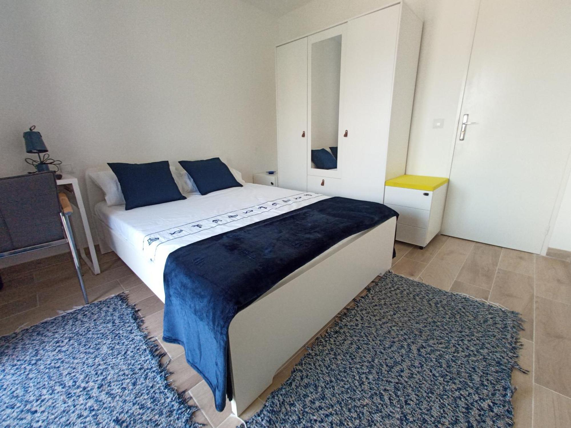 Private Room In Renovated Apartment - Tram 1 Min Walk Nice Pokoj fotografie
